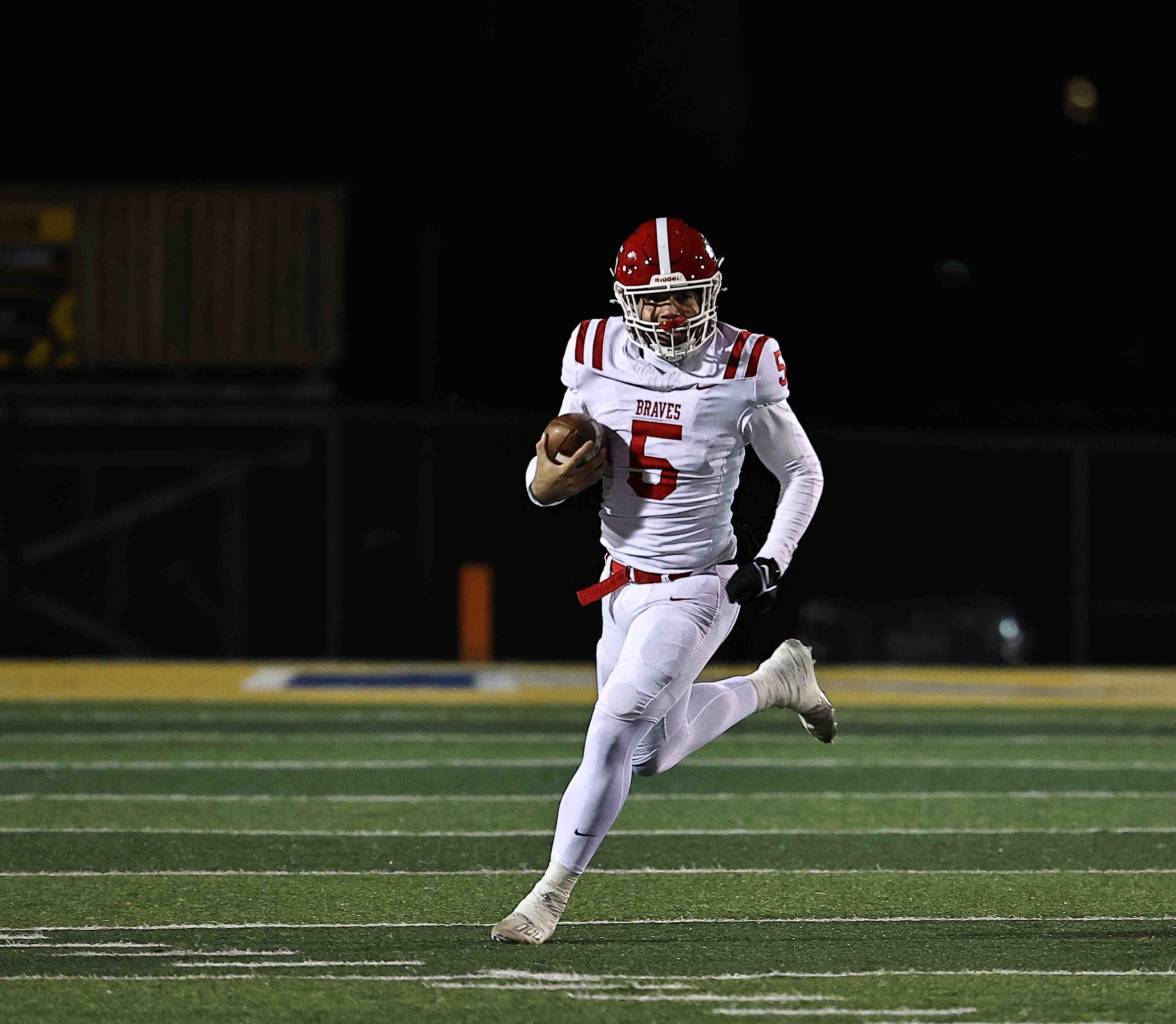 Vote for top quarterbacks in Greater Cincinnati high school football