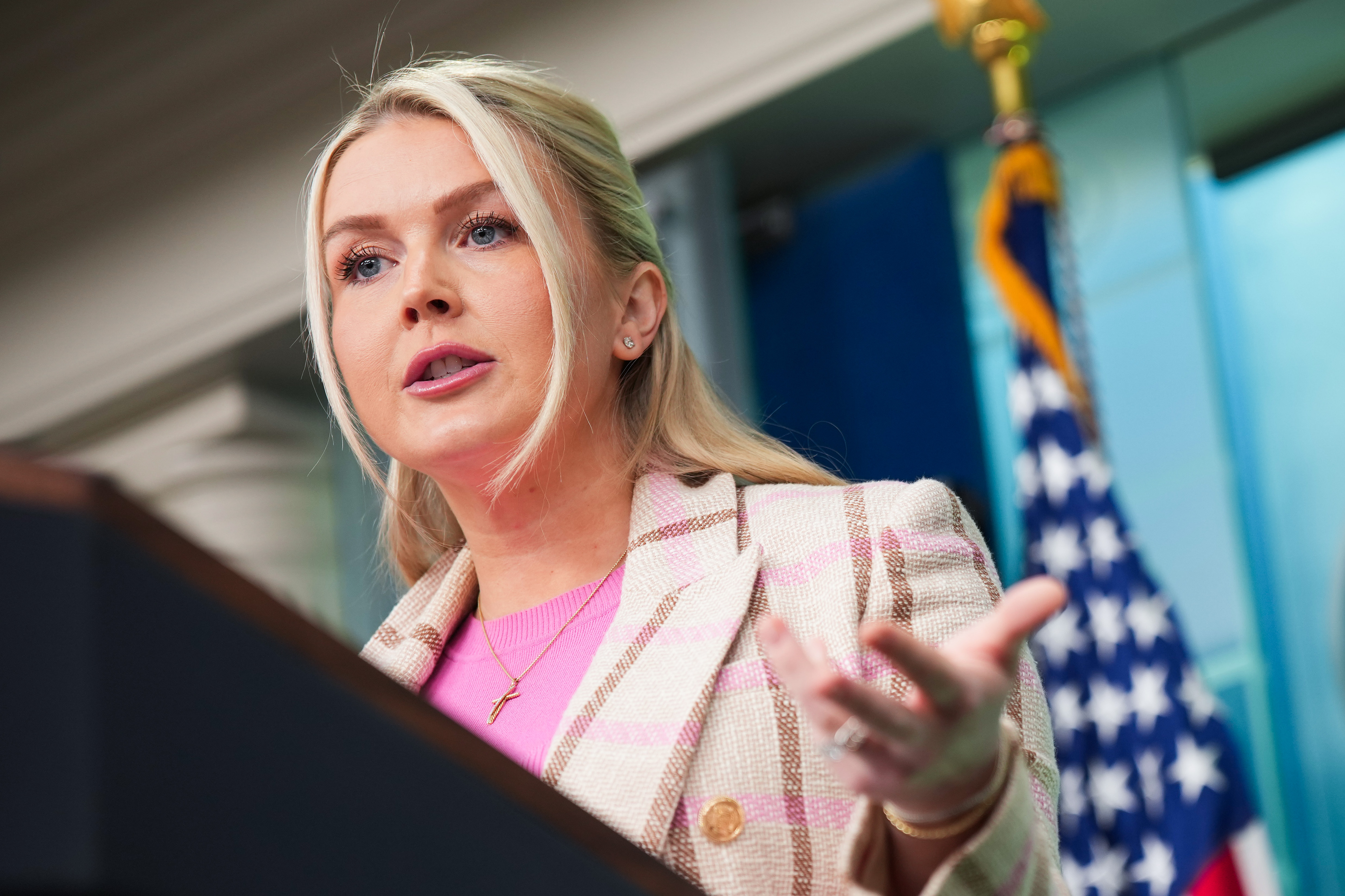 Karoline Leavitt To Leave Role As Trump’s White House Press Secretary