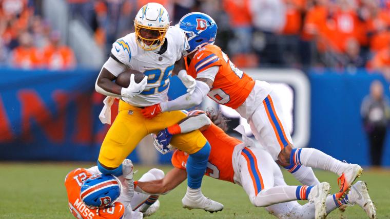 Patriots Add Veteran Running Back Ahead of First Preseason Game
