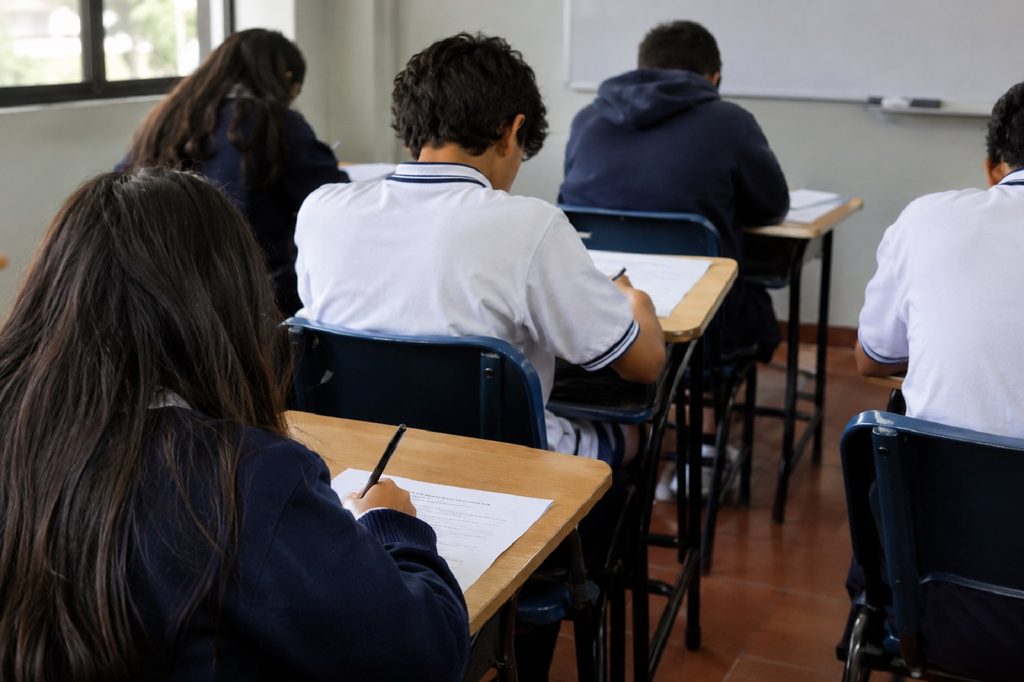 PISA Tests Expose an Educational Setback in Colombia