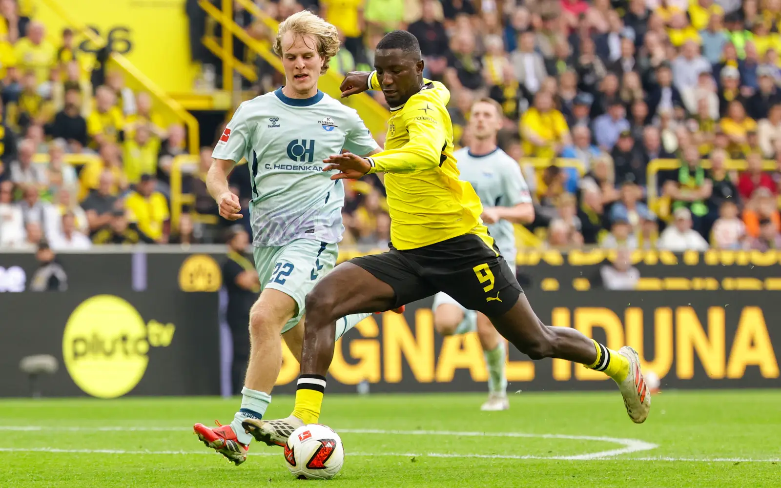 Nmecha and Silva keep Dortmund perfect in Bundesliga