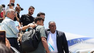 More than 20,000 make aliyah to Israel as Western applications surge