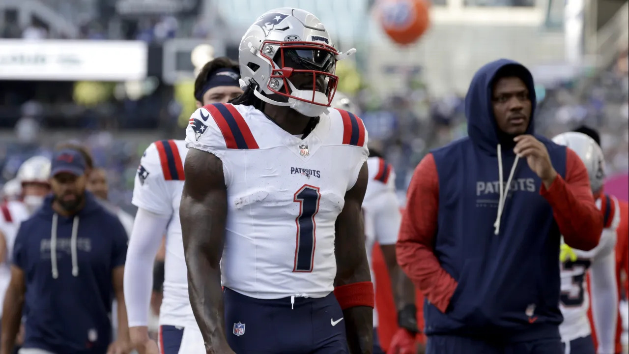 Patriots 2025 Draft Pick Put Under Pressure After AJ Brown Injury
