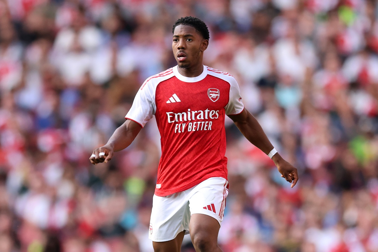 Raya and Tzolis Deliver as Arsenal Edge Como on Penalties