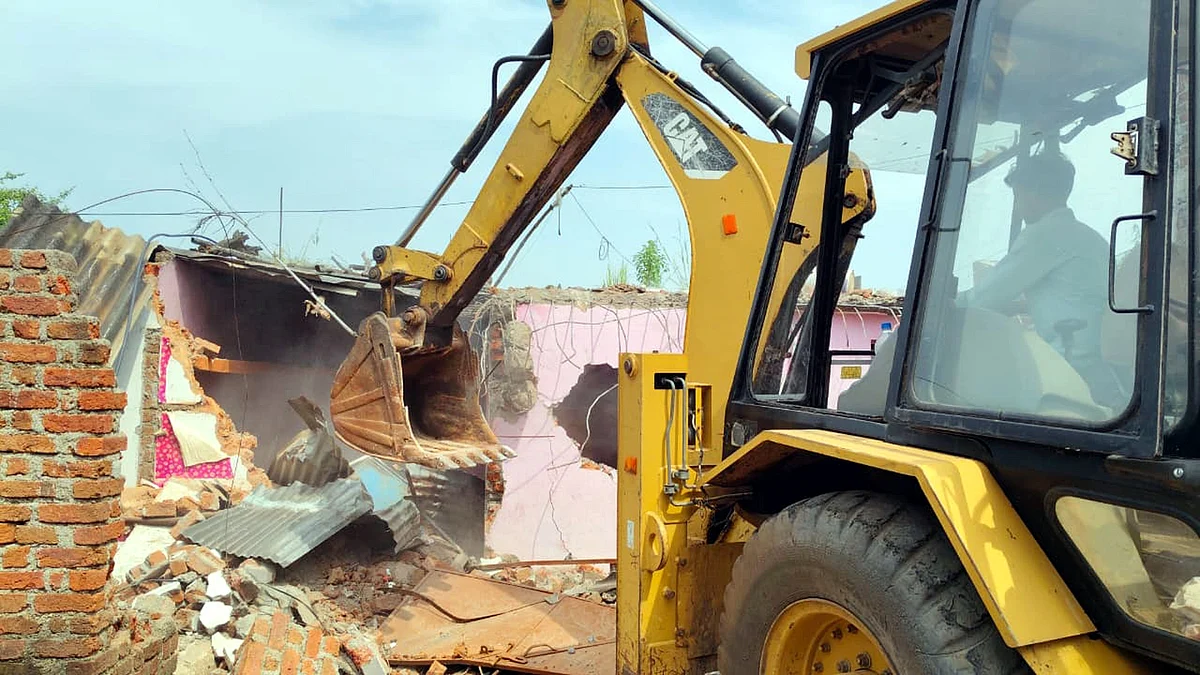 Sagar Hooch Tragedy: Police Raze Two More Illegal Structures