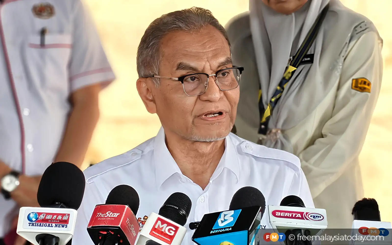 Remains of 5 Sarawak chopper crash victims handed over to families