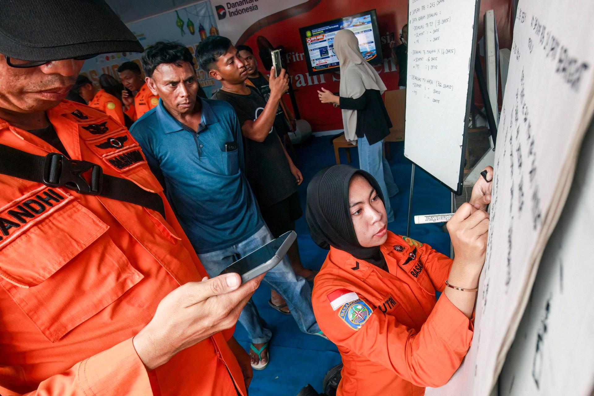 1 dead, 102 rescued from stricken ferry off Indonesia's Java