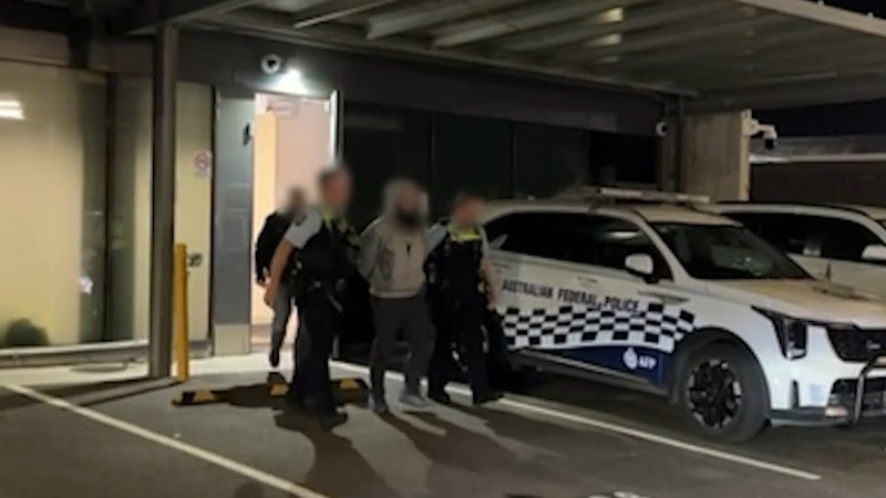 Man accused of possessing terrorist propaganda arrested