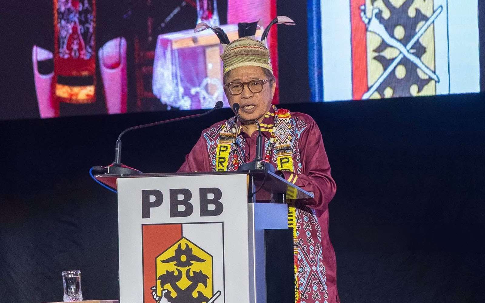 Abang Johari beri bayangan lepas jawatan premier Sarawak