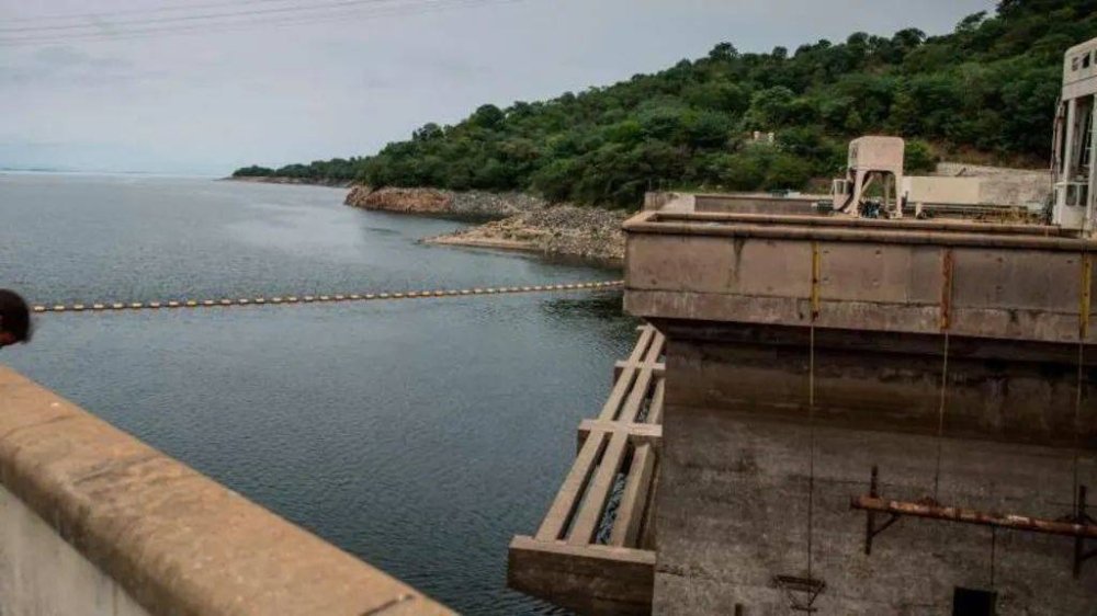 44 dead as ferry capsizes in Zimbabwe