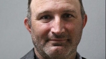 Aussie man charged with fraud, child indecency in US