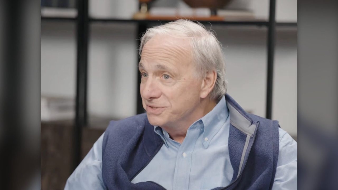 Billionaire Ray Dalio says money has no value — unless you consider 1 key thing