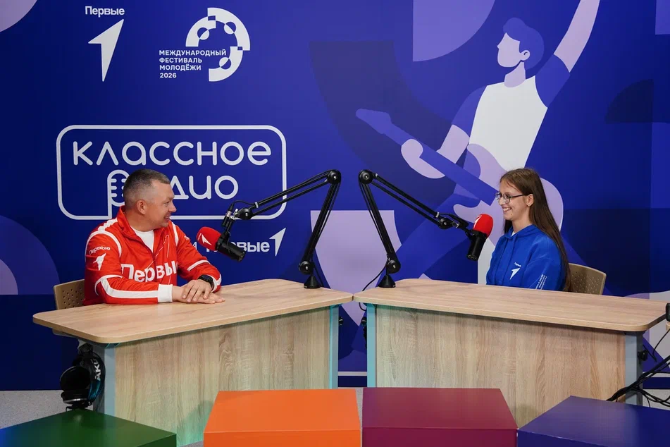 100 young journalists lead coverage of International Festival of Youth in Russia