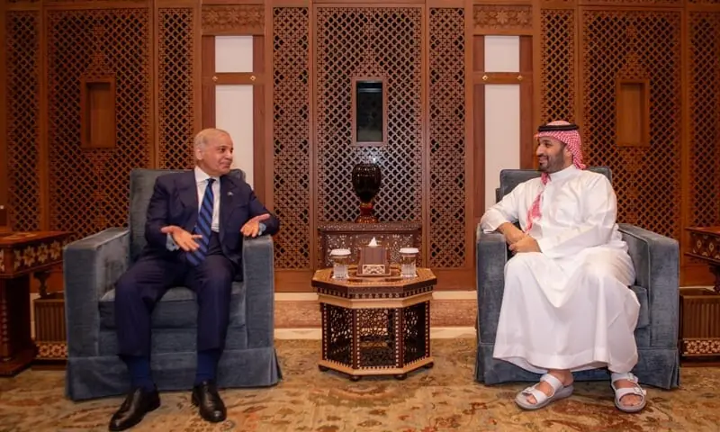 Pakistan to continue efforts for 'defusing' regional tensions, PM tells Saudi crown prince