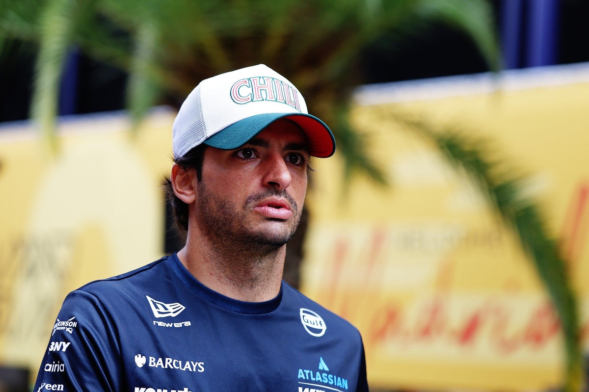 Nico Rosberg: Carlos Sainz must share blame for Madring overtaking issues
