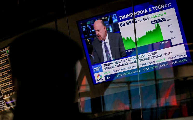 Trump sued over paid early access to market-moving Truth Social posts