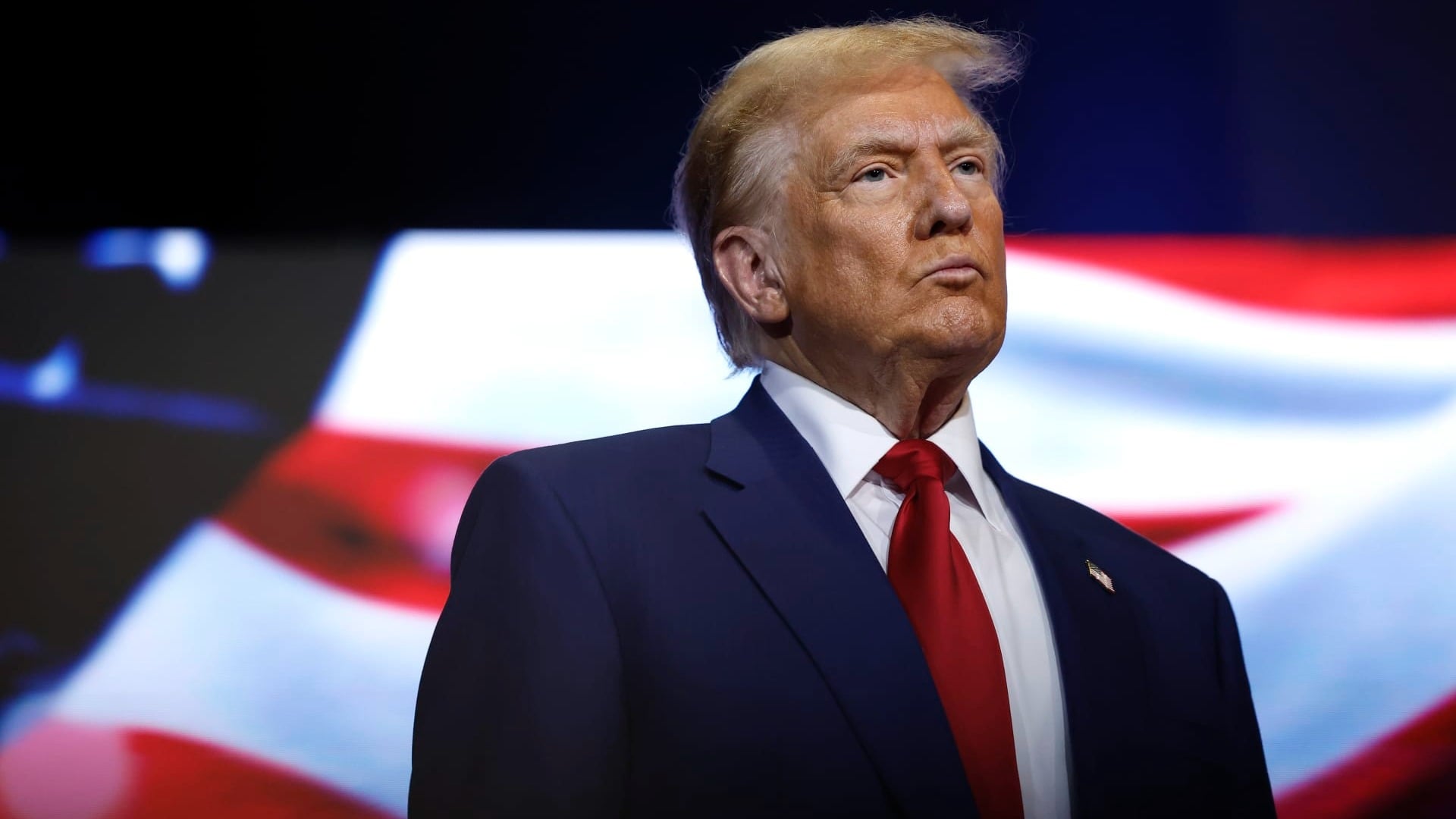 Trump urges US interest rates to be lowest globally ahead of Fed meeting