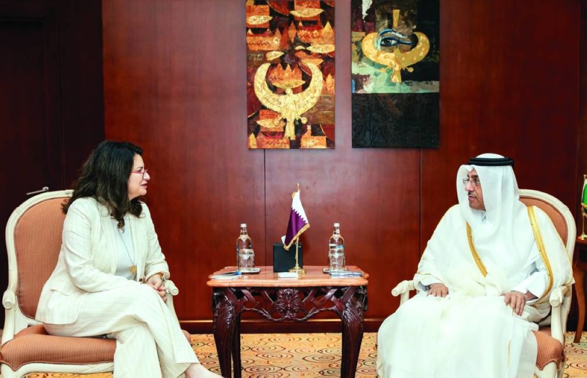 Minister meets officials on sidelines of Arab Labour Conference