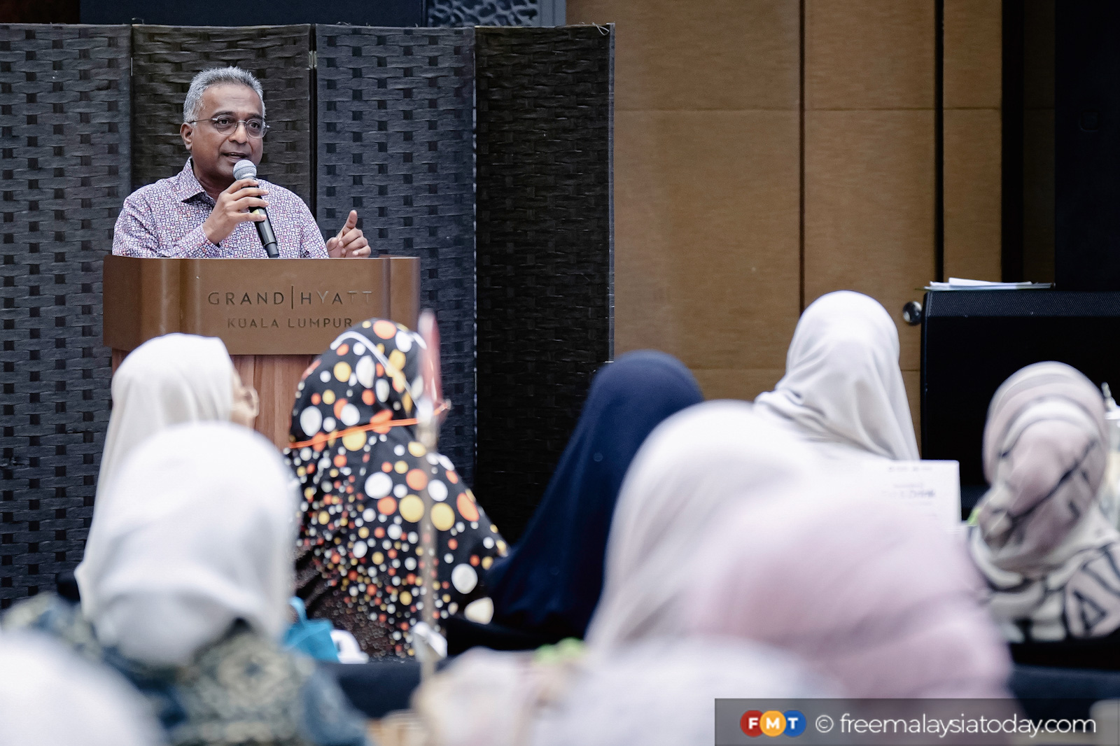 Apabila belas ihsan mengatasi konfrontasi