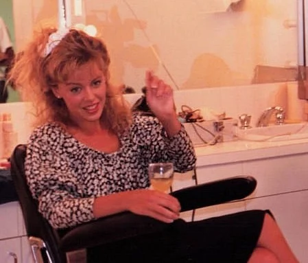 Kylie Minogue participates in ‘80s photo trend’, shares real picture from 80s film set in anti-AI slop