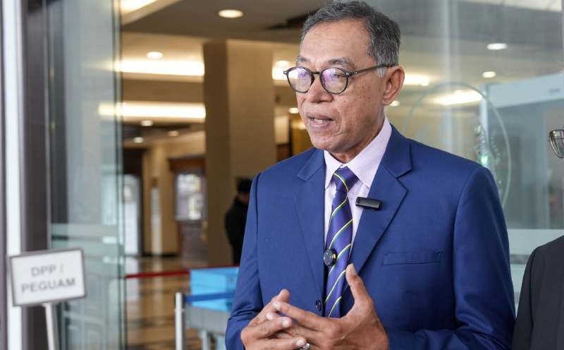Threads user apologises for doctored photo of PN man in bridal gown