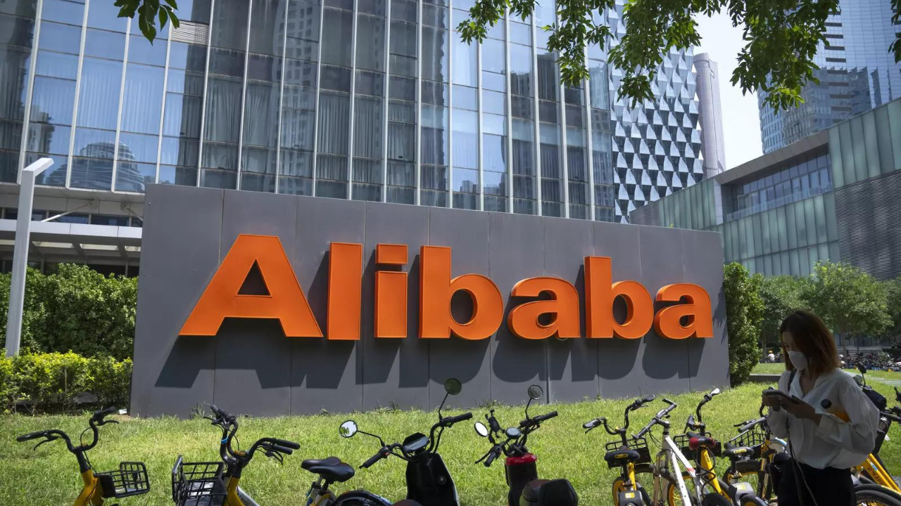 Alibaba unveils its most capable AI model to date, not far behind Moonshot's in size