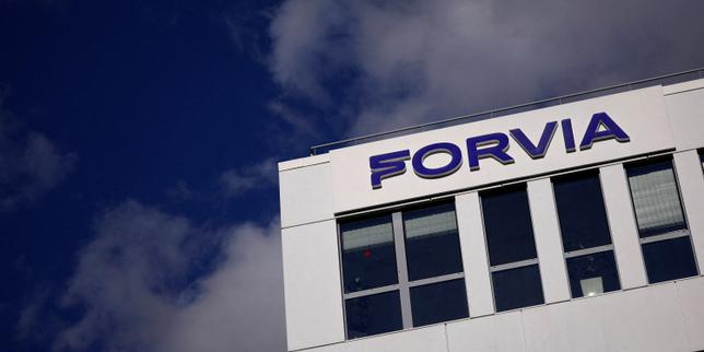 The equipment manufacturers Valeo and Forvia confirm the shift in the automotive sector towards defense