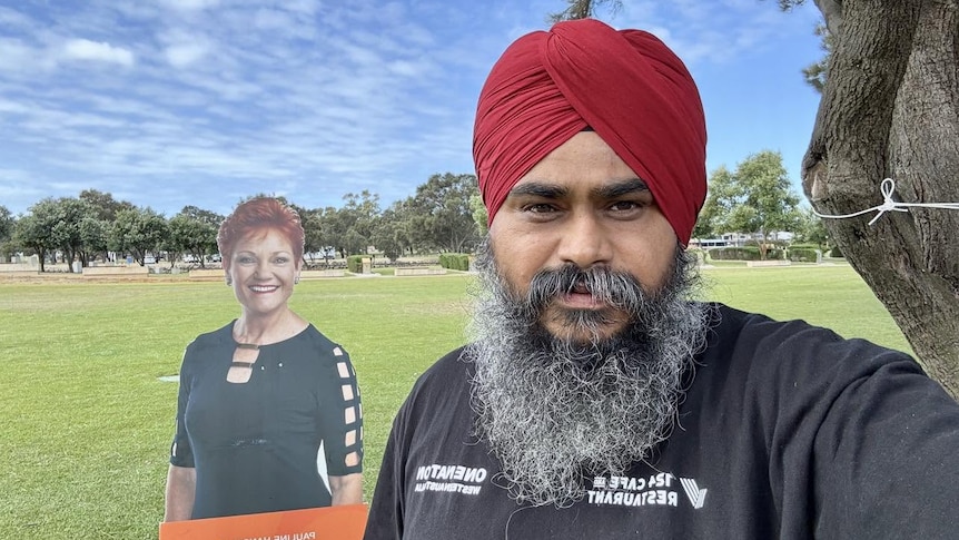 Hanson rejects ex-One Nation candidate's claim homosexuality is a 'mental illness'