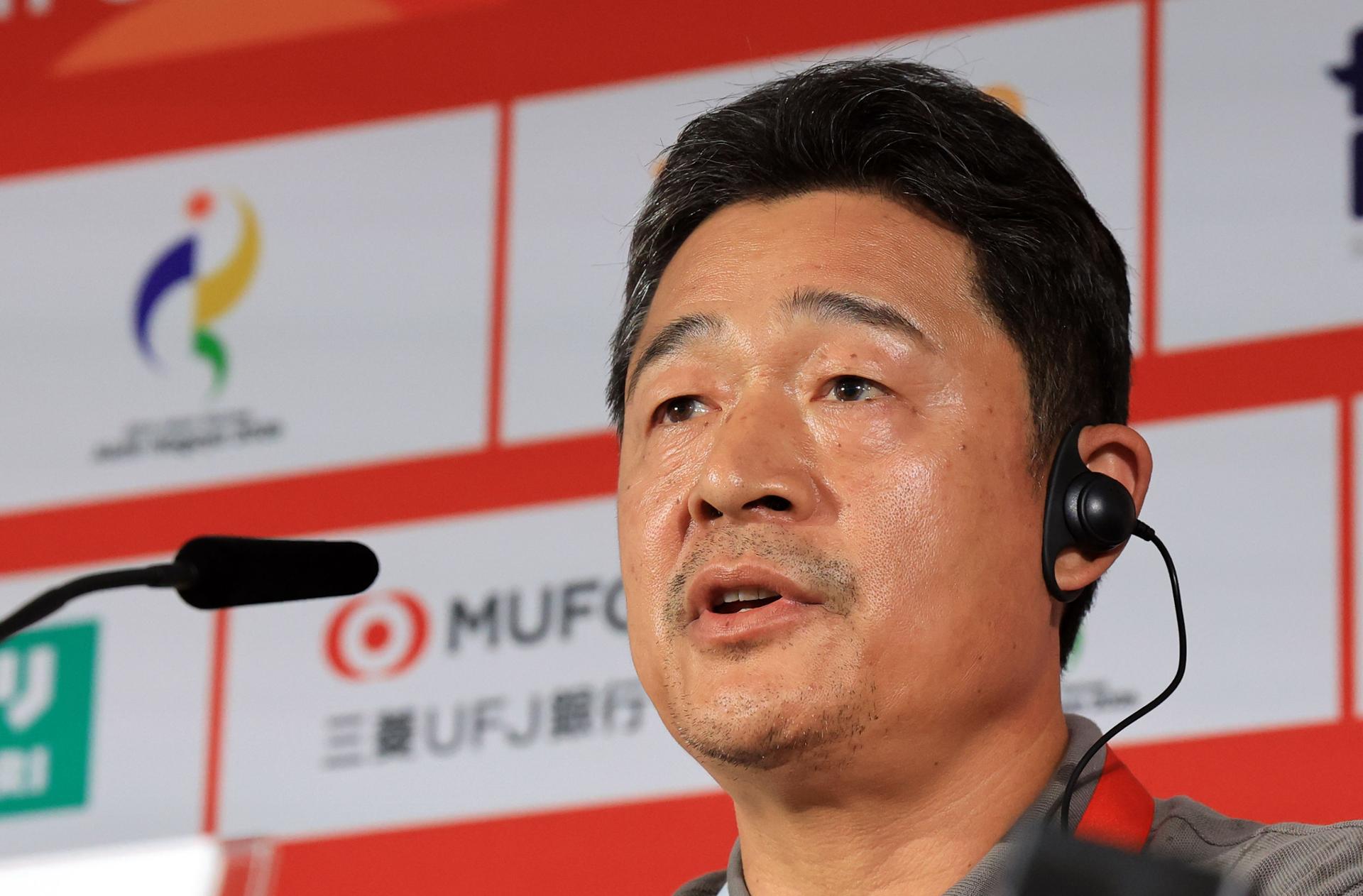 Coach embraces opportunity to restore pride in Korean football