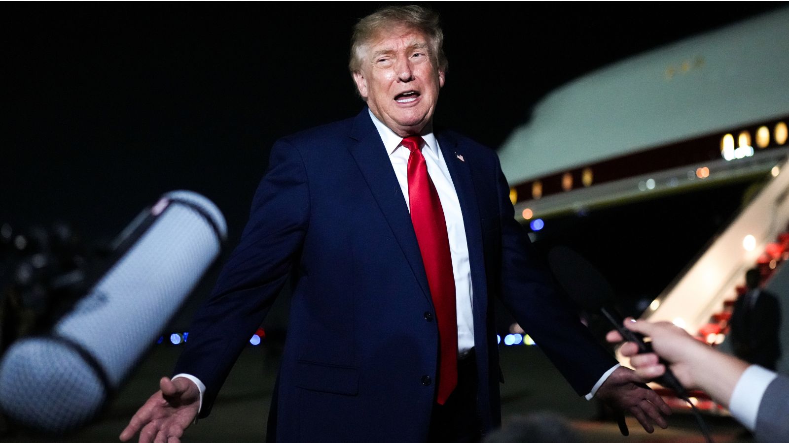 Trump says ‘very negative forces’ raising exaggerated concerns over AI