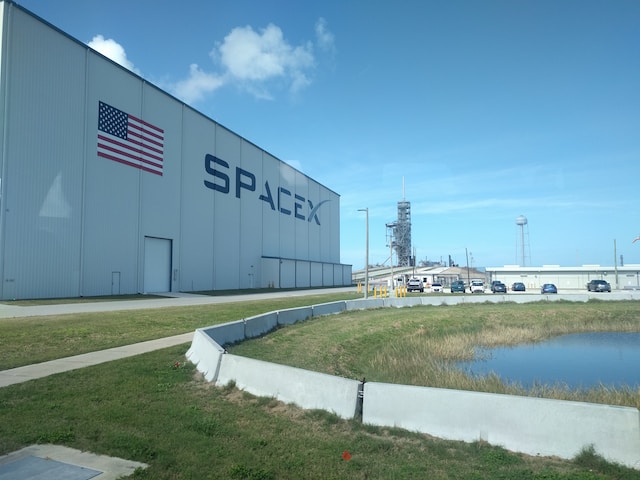 SpaceXAI releases flagship Grok 4.6 model with advanced reasoning capabilities