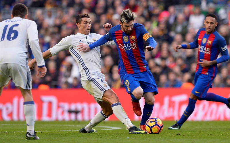 'Huge hug, Leo': Ronaldo sends emotional message to Messi after father's death