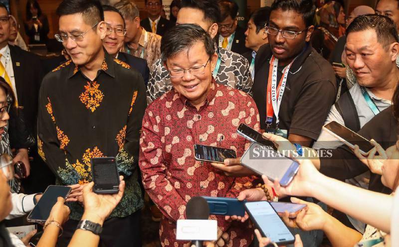 Chow defends time extension granted for Jelutong landfill project