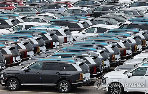 Auto exports set new record, rising 7 pct in July