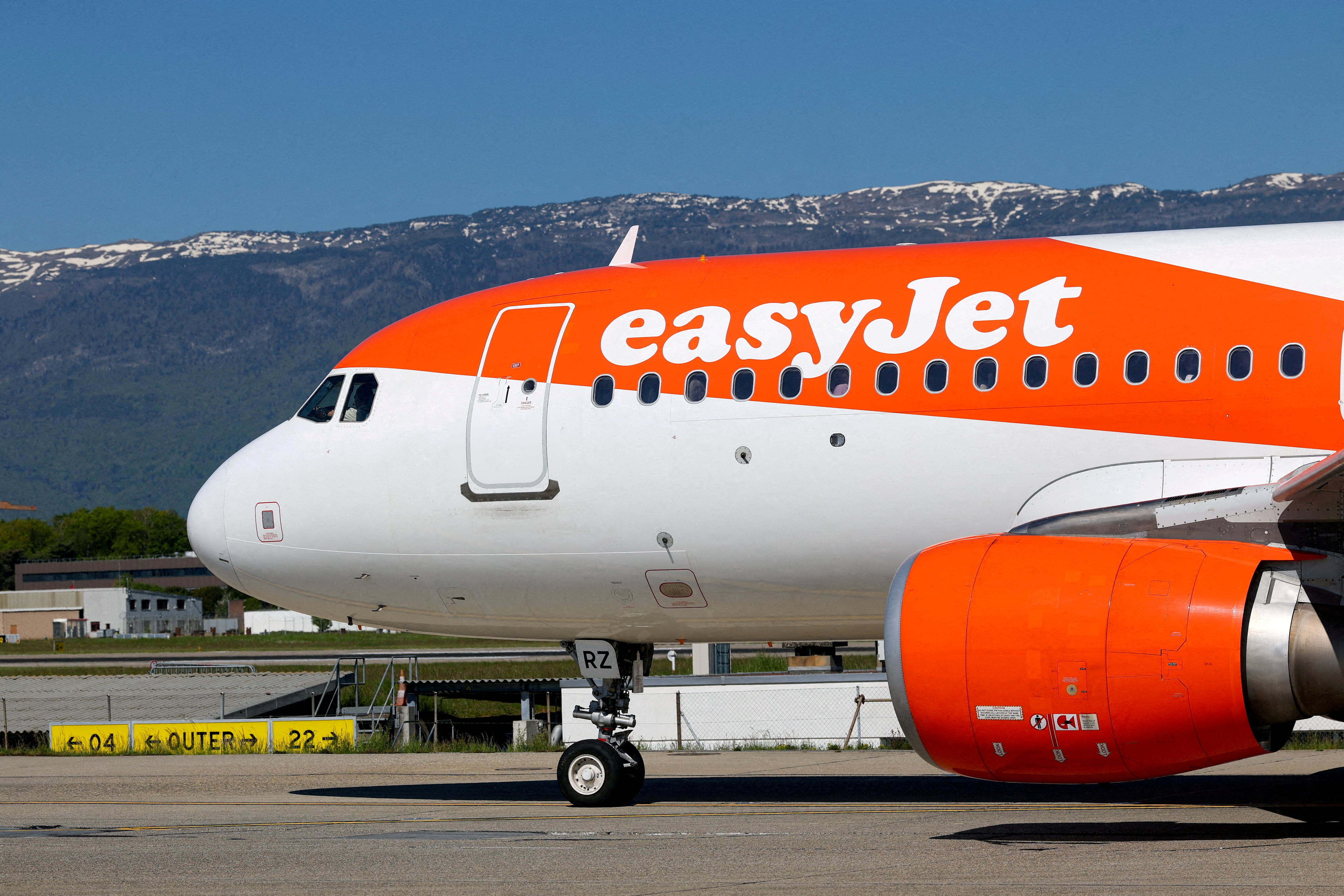 Venture capital aviators detect value that airlines hide
