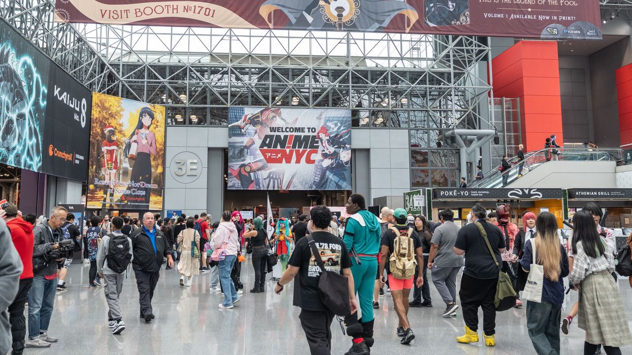 I asked ChatGPT to plan my fan convention trip — and it saved me hours