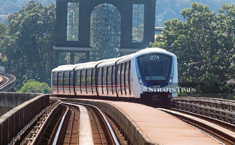 Power outage at Universiti station causes Kelana Jaya LRT delays