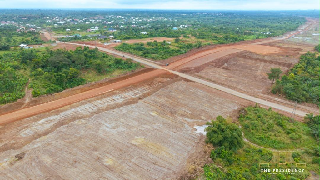 Accra-Kumasi Expressway design makes provision for future railway line – Mahama