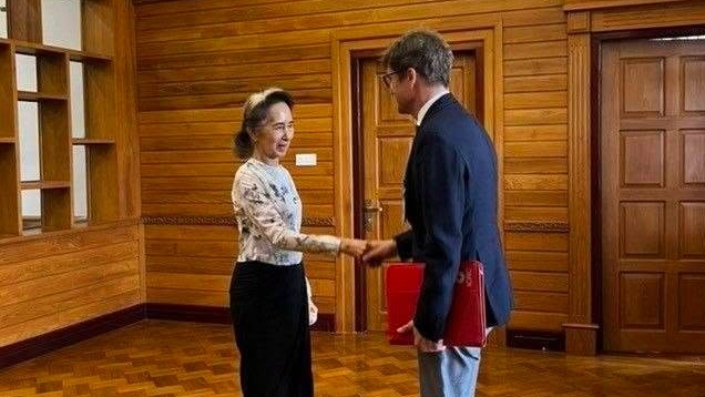 Myanmar says Aung San Suu Kyi met Red Cross representative in Naypyitaw
