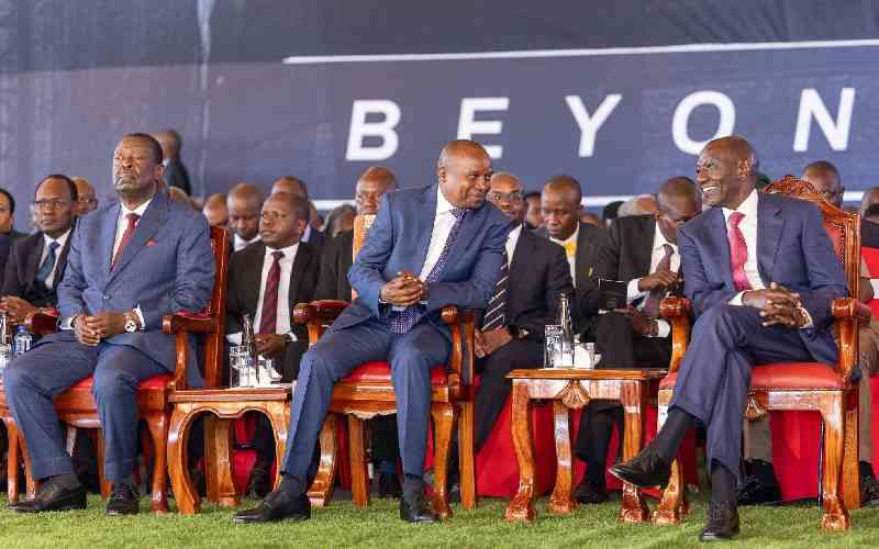How Ruto is putting roadblocks on bumpy road to Singapore