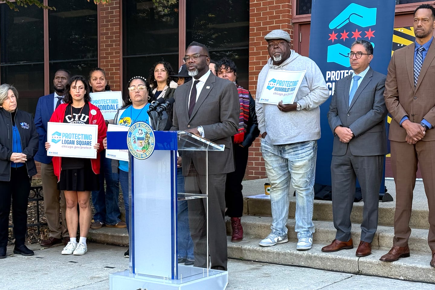 After delay, Chicago mayor’s office opens applications for the school board’s noncitizen advisory panel