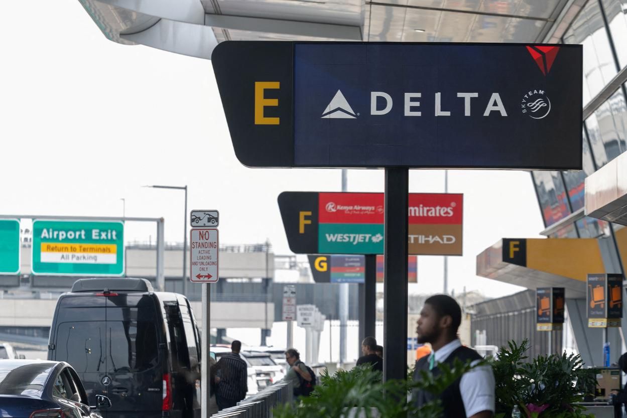 Will Delta stick to old friend, keep Korean carrier in Cho family's hand?