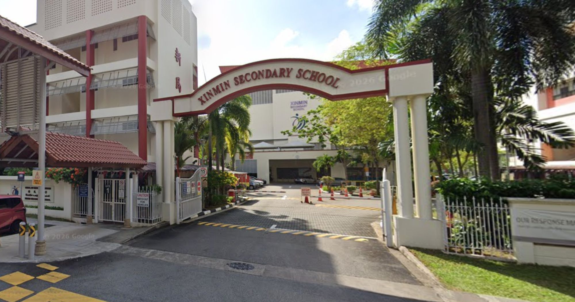 Xinmin Secondary School students & staff evacuated after bomb threat: ST