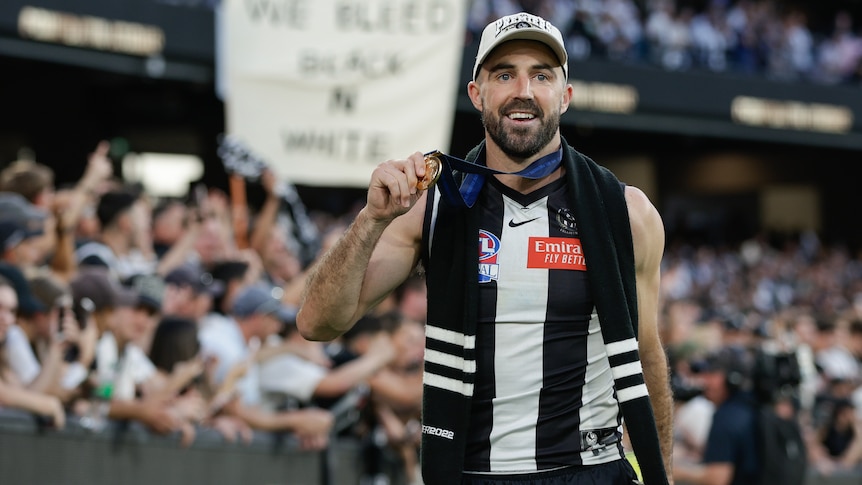'I'll remember the people': Sidebottom among retiring AFL premiership duo