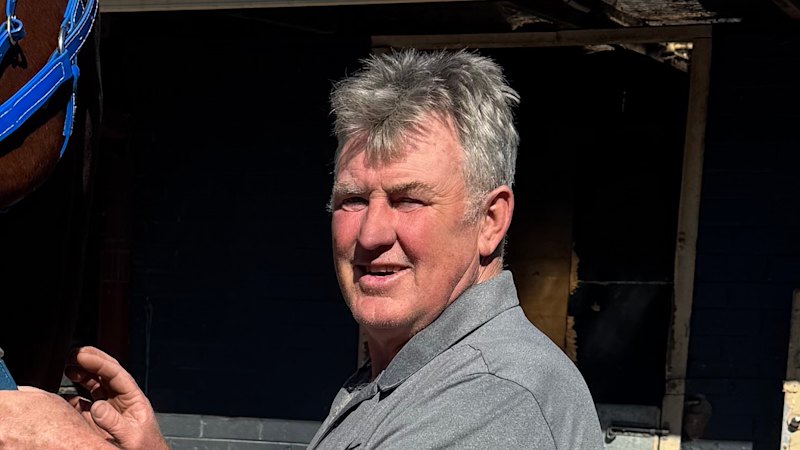 Canberra trainer chasing Highway breakthrough with late bloomer