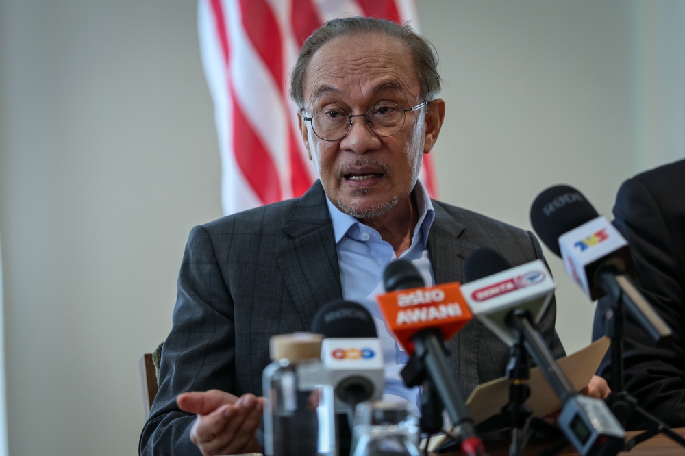 PM: Decision to defer Najib’s pardon petition based on law, not personal prejudice