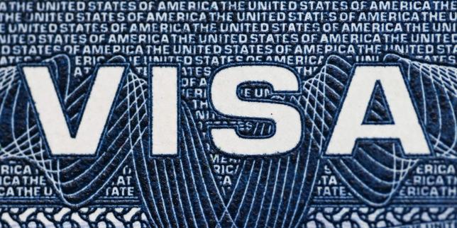 US judge postpones strict visa limits for foreign students and journalists