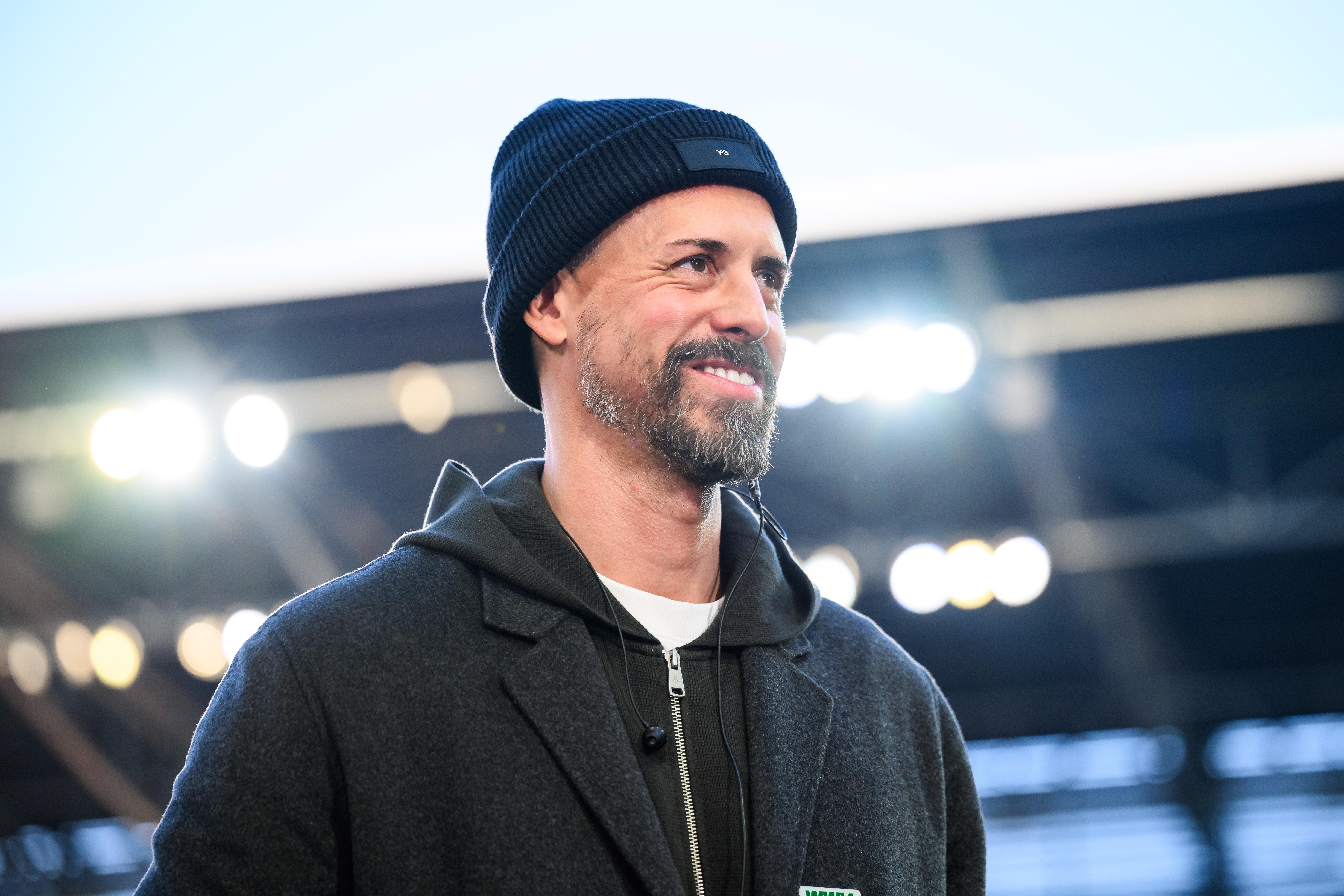 Former Bayern Munich striker in line for new head coaching gig?