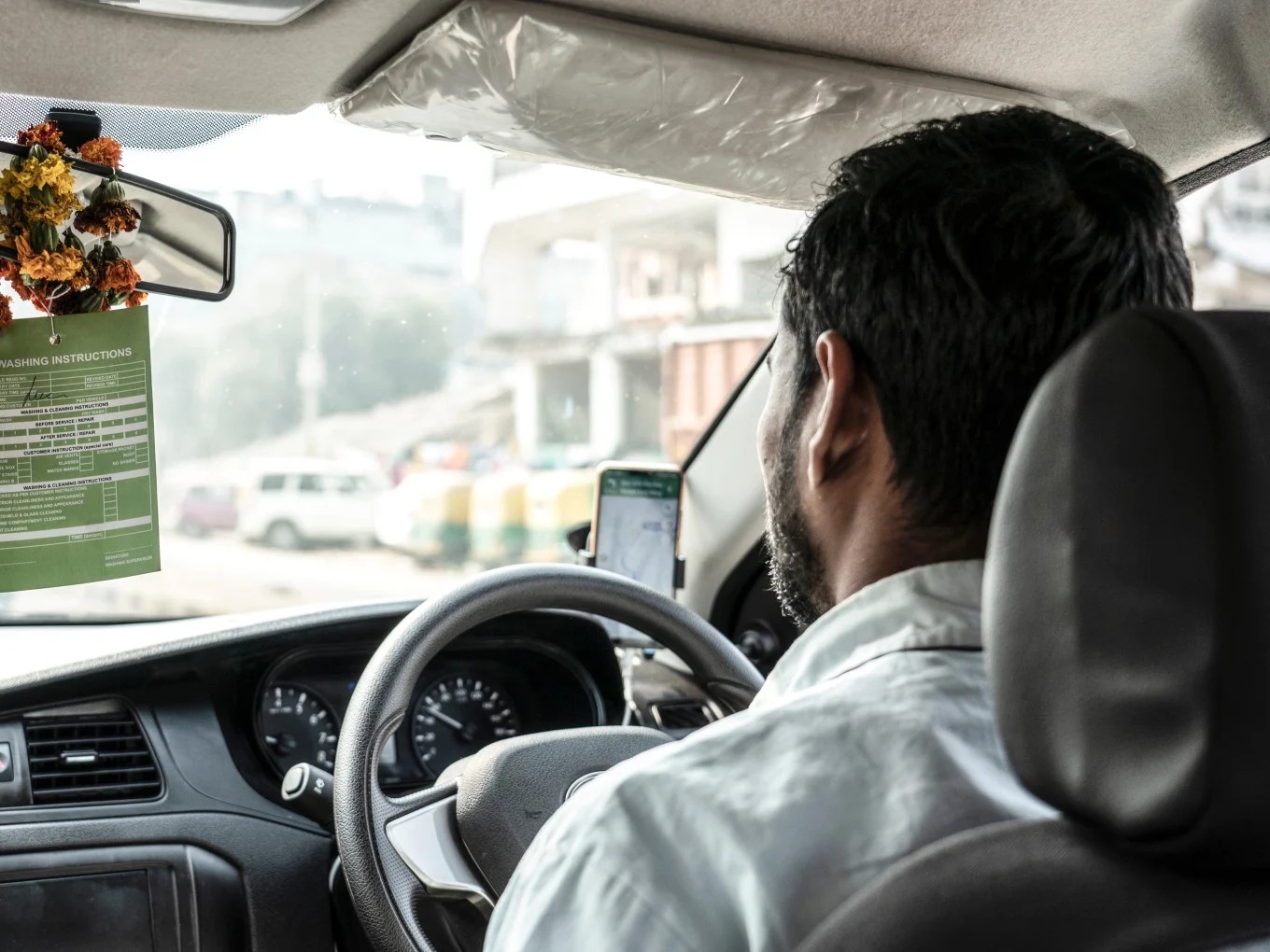 Centre Directs Ride-Hailing Platforms To Take Down ‘Advanced Tipping’ Prompts
