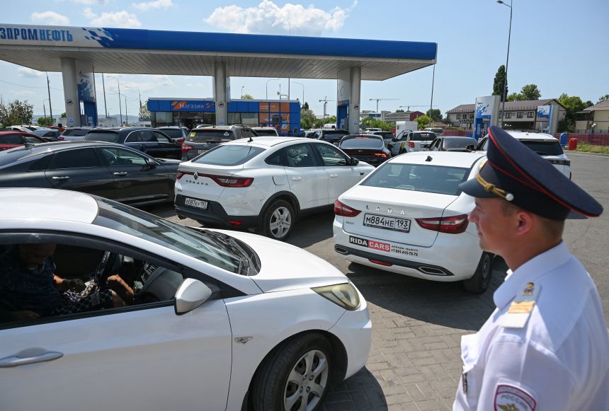 Trump says Ukraine and Russia agreed to stop targeting energy sites, but Kyiv calls it a ‘proposal for a mutual halt’